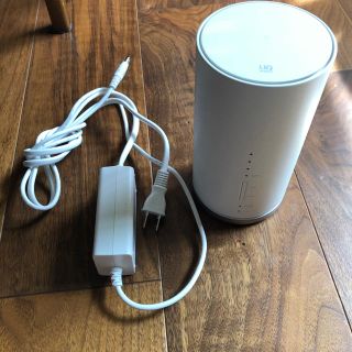 エーユー(au)のL01ルーター Wi-Fi HOME(PC周辺機器)