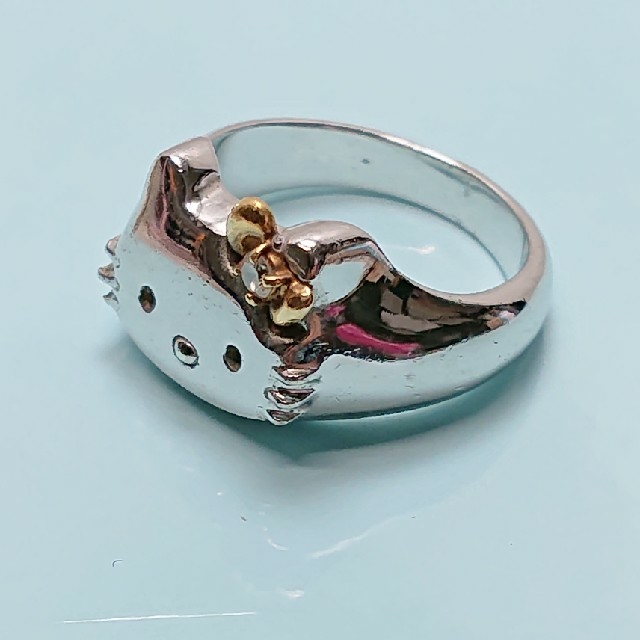ハローキティ(ハローキティ)のらっかちゃん様専用■Ｋ１８ ＳＶ９２５　キティちゃんダイヤモンドリング レディースのアクセサリー(リング(指輪))の商品写真