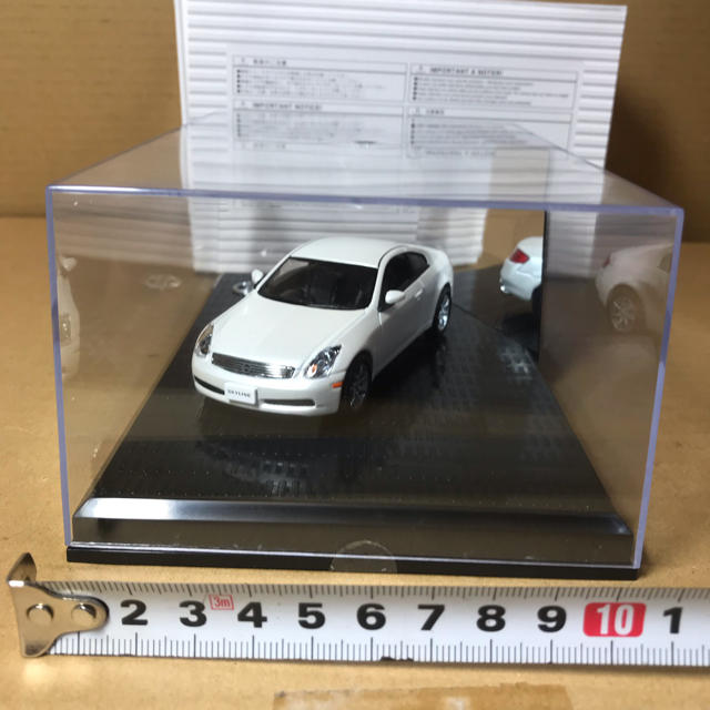 日産(ニッサン)のニッサン 特注 1/43 スカイライン クーペ ミニカー パールホワイト エンタメ/ホビーのおもちゃ/ぬいぐるみ(ミニカー)の商品写真