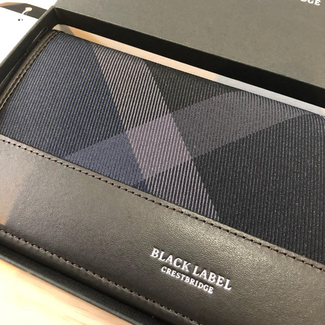 BLACK LABEL CRESTBRIDGE(ブラックレーベルクレストブリッジ)の新品 紙袋付き ブラックレーベル クレストブリッジ  長財布 バーバリー メンズのファッション小物(長財布)の商品写真