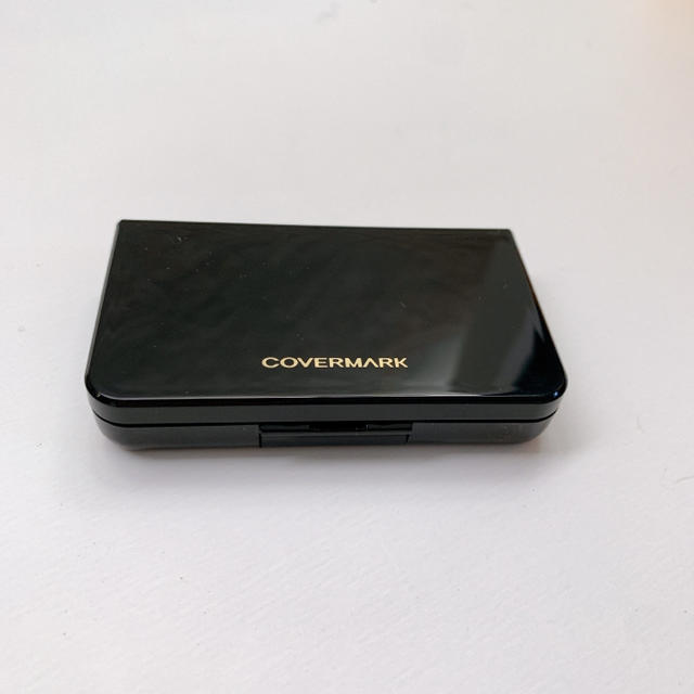 COVERMARK(カバーマーク)の【COVER MARK】限定  3カラーアイシャドウ パレット コスメ/美容のベースメイク/化粧品(アイシャドウ)の商品写真