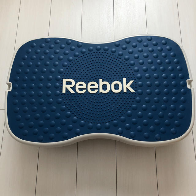 Reebok イージートーンステップ