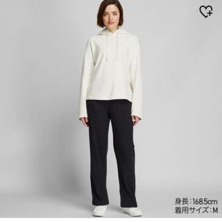 ユニクロ(UNIQLO)のUNIQLO ワイドリブスリットストレートパンツ S(カジュアルパンツ)