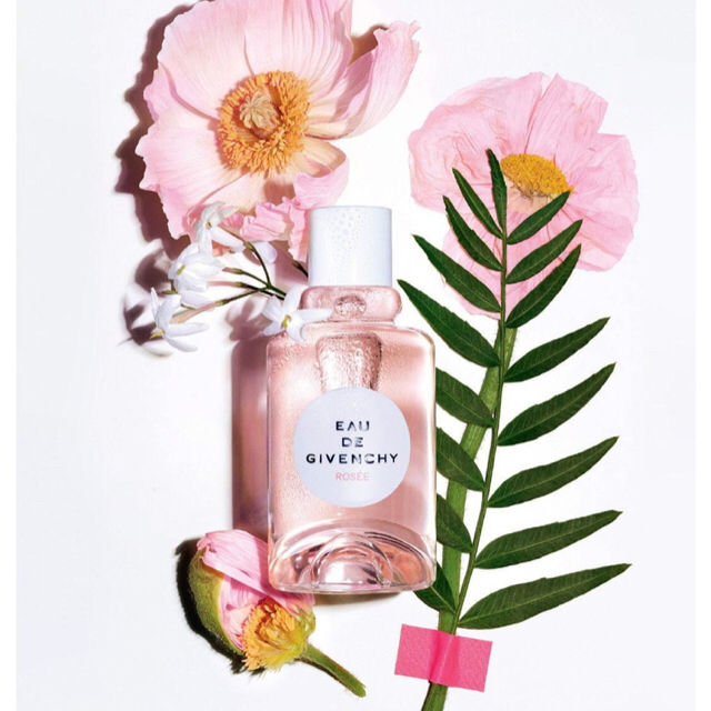 GIVENCHY(ジバンシィ)のEAU DE GIVENCHY ROSEE コスメ/美容の香水(香水(女性用))の商品写真