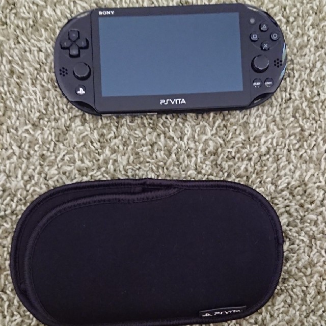 PlayStation Vita ブラック 1