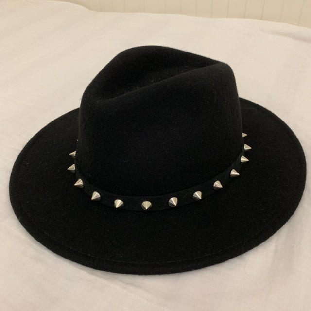 H&M(エイチアンドエム)のH&M ハット 黒 帽子 レディースの帽子(ハット)の商品写真