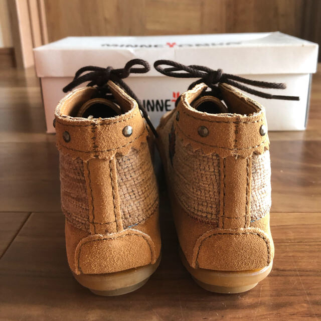 新着商品 Minnetonka by ゴマ's shop|ミネトンカならラクマ - ミネトンカの通販 超激得国産
