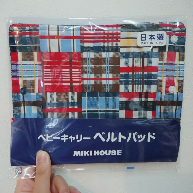 mikihouse(ミキハウス)のよぴこ様専用ミキハウス ベルトパッド キッズ/ベビー/マタニティの外出/移動用品(抱っこひも/おんぶひも)の商品写真