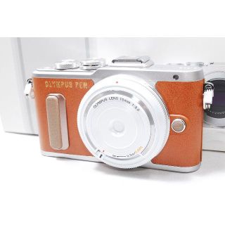 オリンパス(OLYMPUS)の❤️WiFi＆女性向け❤️OLYMPUS PEN E-PL8 大人気オレンジ♫(ミラーレス一眼)