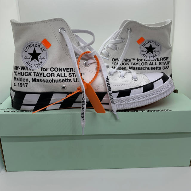 コンバース　オフホワイト　チャックテイラー　off-white