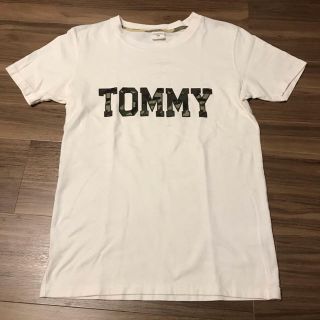 トミー(TOMMY)の【値下げ】tommy   Tシャツ (Tシャツ/カットソー(半袖/袖なし))