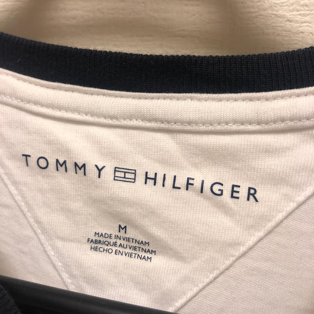 TOMMY HILFIGER(トミーヒルフィガー)のTOMMY HILFIGER ティシャツ レディースのトップス(Tシャツ(半袖/袖なし))の商品写真