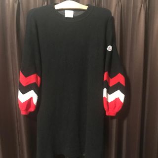 モンクレール(MONCLER)の♡チャチャ様専用 MONCLERニットワンピ♡(ニット/セーター)