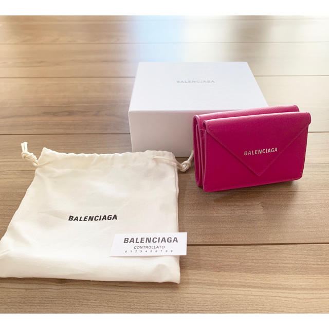 Balenciaga(バレンシアガ)のマッコ様 専用    16日までお取り置き レディースのファッション小物(財布)の商品写真