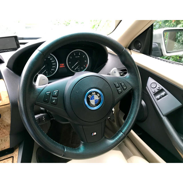 BMW(ビーエムダブリュー)のＢＭＷ　650i digitec 390馬力　Ｍ6ブレーキ仕様 自動車/バイクの自動車(車体)の商品写真