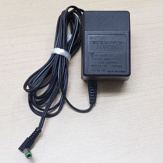 サンヨー(SANYO)のSANYO ACアダプター AD920S DC 9V 200mA(変圧器/アダプター)