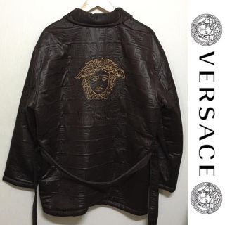 ヴェルサーチ(VERSACE)のVERSACE ガウン コート ヴェルサーチ メデューサ ヴィンテージ 中綿 (その他)