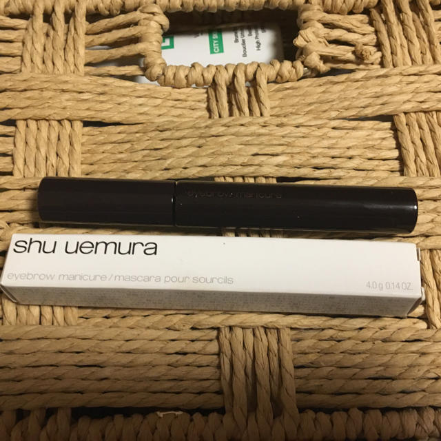 shu uemura(シュウウエムラ)の【値下げ】シュウウエムラ アイブローマニキュア チョークベージュ コスメ/美容のベースメイク/化粧品(眉マスカラ)の商品写真