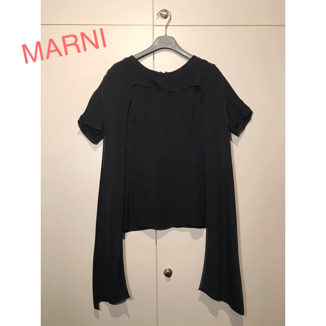 Marni(マルニ)の伊勢丹購入！　マルニ MARNI ブラック タイ ブラウス トップス レディースのトップス(シャツ/ブラウス(長袖/七分))の商品写真