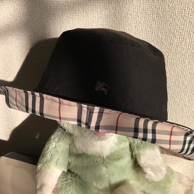 BURBERRY(バーバリー)のバーバリー ホースマーク リバーシブルハット レディースの帽子(ハット)の商品写真