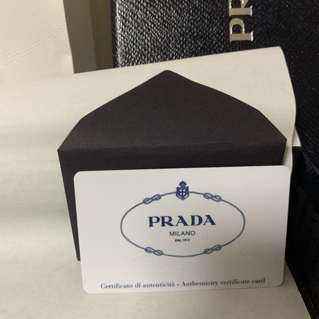 PRADA(プラダ)のお得....!【新品未使用】PRADA財布「サフィアーノ 」カーフ（牛革） レディースのファッション小物(財布)の商品写真