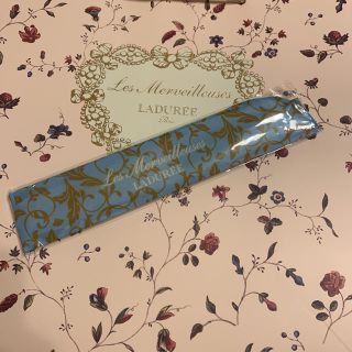 ラデュレ(LADUREE)のラドゥレ ノベルティ扇子(ノベルティグッズ)