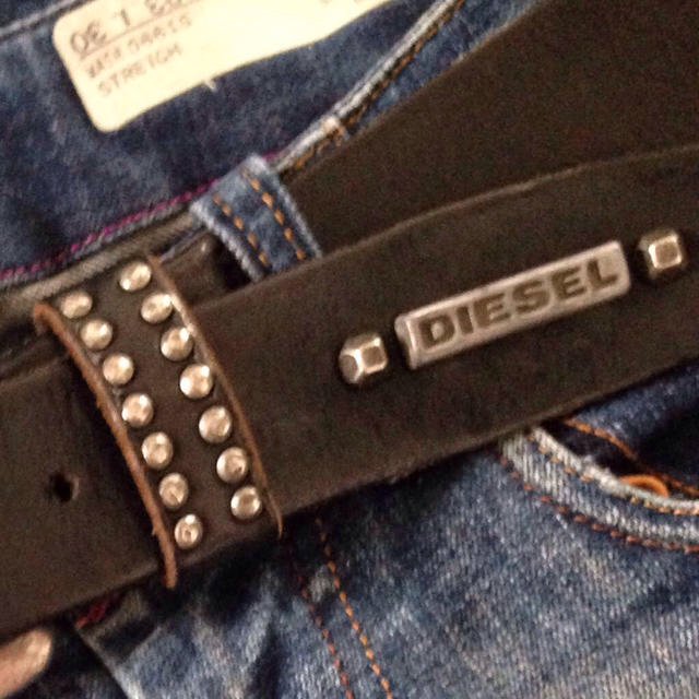 DIESEL(ディーゼル)のDIESEL スタッズベルト レディースのファッション小物(ベルト)の商品写真
