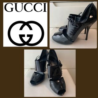 グッチ(Gucci)のGUCCI ブラックパテント レースアップ  ブーティ(ブーティ)