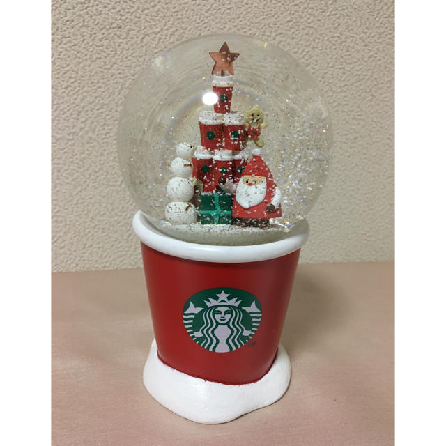 Starbucks Coffee(スターバックスコーヒー)の【新品・未使用】ホリデー 2018 スノードーム レッドカップ インテリア/住まい/日用品のインテリア小物(置物)の商品写真