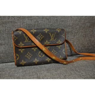 ルイヴィトン(LOUIS VUITTON)のLOUIS VUITTON ルイヴィトン ポシェットフロランティーヌ ベルトXS(ボディバッグ/ウエストポーチ)