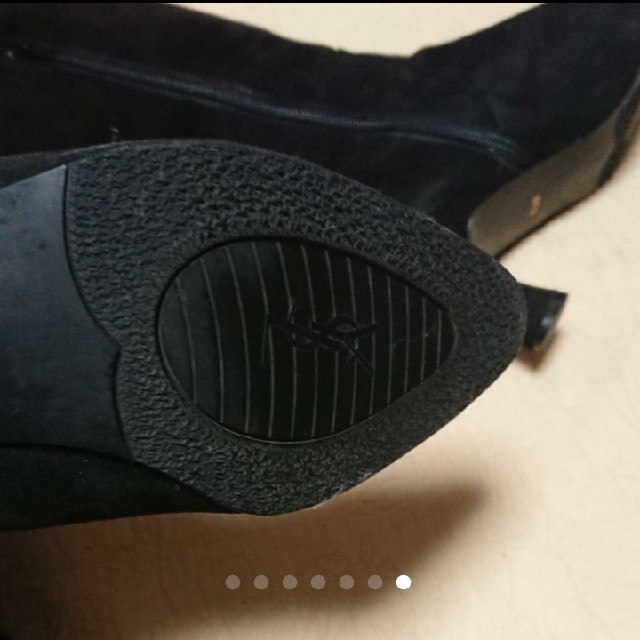 Yves Saint Laurent Beaute(イヴサンローランボーテ)のイヴ・サンローラン ニーハイスェード革ブーツ レディースの靴/シューズ(ブーツ)の商品写真