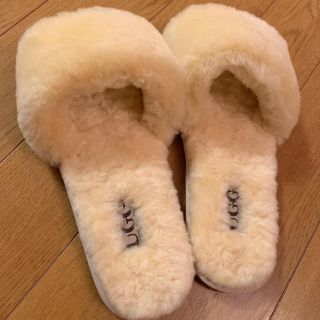 アグ(UGG)のUGG ルームシューズ スリッパ 今期商品(スリッパ/ルームシューズ)