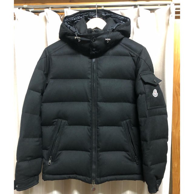 MONCLER(モンクレール)の【Hisayoshi様専用】moncler MONTGENEVRE 黒　0サイズ メンズのジャケット/アウター(ダウンジャケット)の商品写真