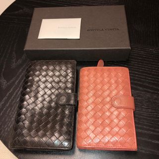 ボッテガヴェネタ(Bottega Veneta)のボッテガヴェネタイントレチャート茶ピンク2個長財布セットエルメスベアン正規美品(長財布)