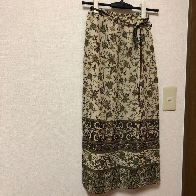 オリエンタル柄スカート レディースのスカート(ロングスカート)の商品写真