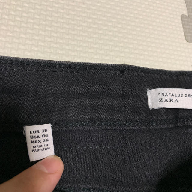 ZARA(ザラ)のZARA スキニーデニムパンツ レディースのパンツ(スキニーパンツ)の商品写真