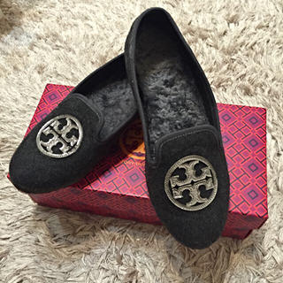 トリーバーチ(Tory Burch)のトリーバーチ ふわふわシューズ(スリッポン/モカシン)