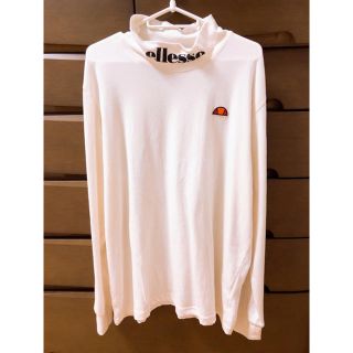 ellesse - ellesseロンTの通販 by ヤーチャイカ's shop｜エレッセなら ...