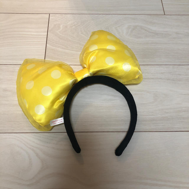 Disney(ディズニー)のディズニー カチューシャ ミニー 黄色 イエロー レディースのヘアアクセサリー(カチューシャ)の商品写真