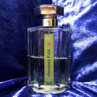 ラルチザンパフューム(L'Artisan Parfumeur)のラルチザン・パフューム  貴重  レア  アナナフィズ 美品(ユニセックス)