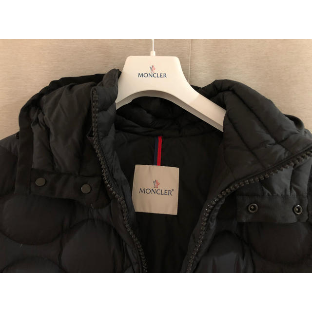 MONCLER(モンクレール)の早い者勝ち！モンクレールメンズダウン★ メンズのジャケット/アウター(ダウンジャケット)の商品写真