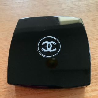 シャネル(CHANEL)のCHANEL シャネル アイブロウパウダー 01 ナチュレル(パウダーアイブロウ)