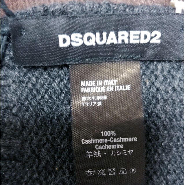 DSQUARED2(ディースクエアード)のカシミア100%　Dsquared2　ショートマフラー新品未使用　定価約3.8万 メンズのファッション小物(マフラー)の商品写真