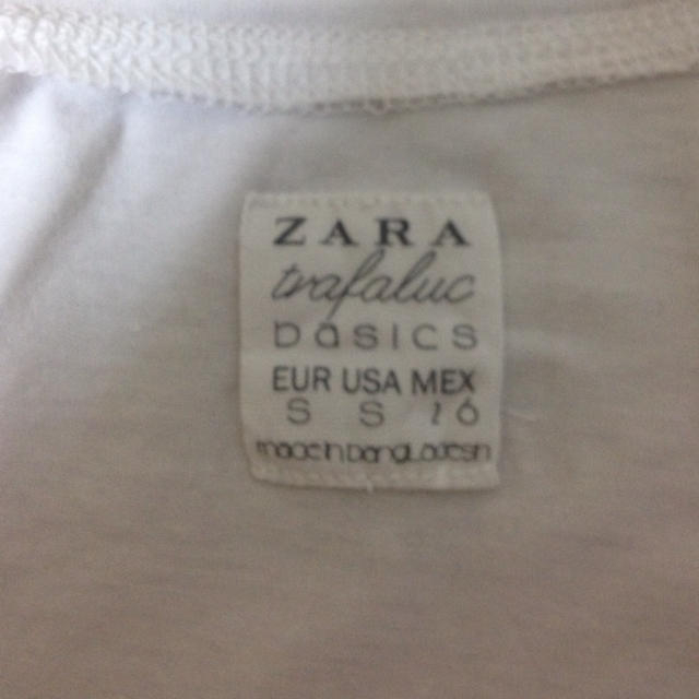 ZARA(ザラ)の１８日までお取り置き❤ レディースのトップス(Tシャツ(半袖/袖なし))の商品写真