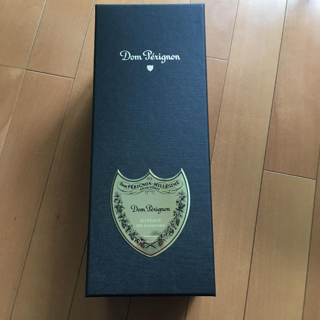 Dom Pérignon(ドンペリニヨン)のドンペリ 2009 (750ml) 箱付き 食品/飲料/酒の酒(ワイン)の商品写真