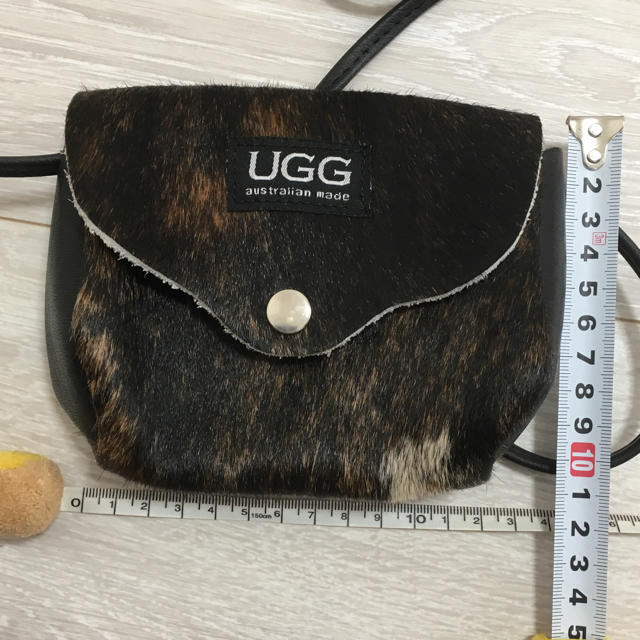 UGG(アグ)のUGG オーストラリア限定 ショルダーバック！ レディースのバッグ(ショルダーバッグ)の商品写真