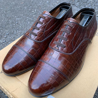 【極美品】明治屋靴商店オリジナルのクロコダイルスキン仕様の革靴 定価約4万(ドレス/ビジネス)