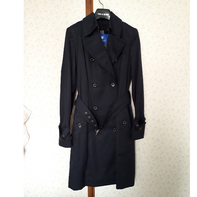 BURBERRY BLUE LABEL(バーバリーブルーレーベル)のブルーレーベルクレストブリッジ　ウールライナー付きトレンチコート　新品タグ付き レディースのジャケット/アウター(トレンチコート)の商品写真