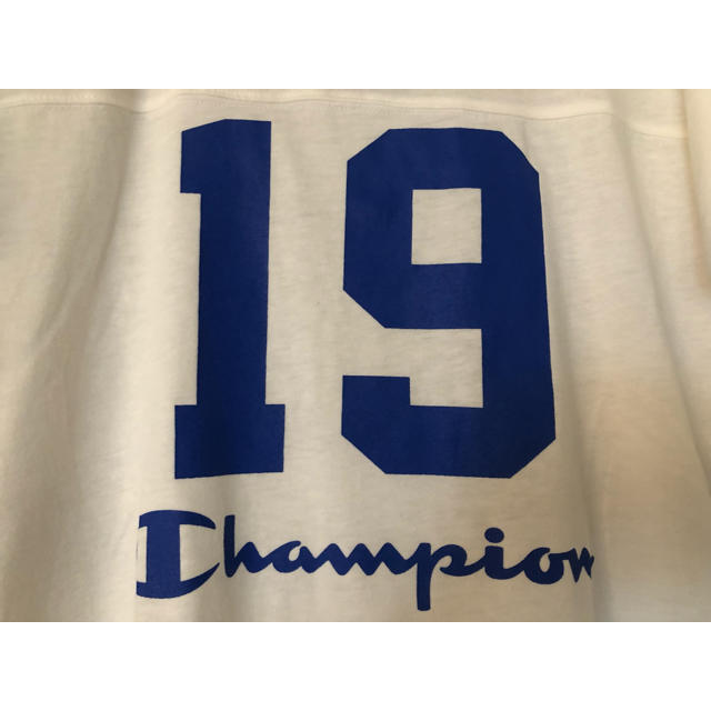 Champion(チャンピオン)の【新品】Campion Tシャツ 160size キッズ/ベビー/マタニティのキッズ服女の子用(90cm~)(Tシャツ/カットソー)の商品写真