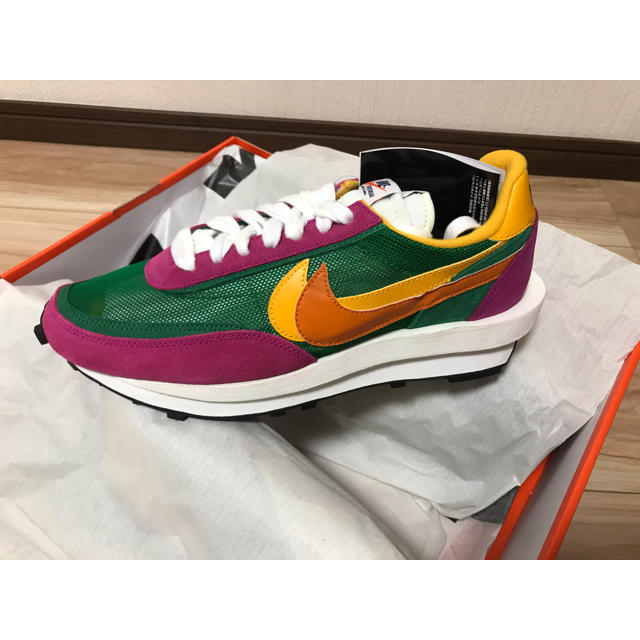 NIKE(ナイキ)のSacai × Nike LDWaffle “Pine Green” メンズの靴/シューズ(スニーカー)の商品写真